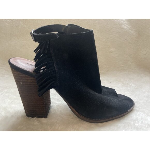 PREOWNED LUCKY BRAND Black Suede Leather Fringe Open Toed Booties Block Heel sz8 - Picture 8 of 11